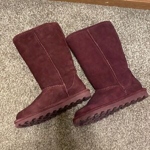 Bearpaw Burgundy  Size 6 Suede Boots